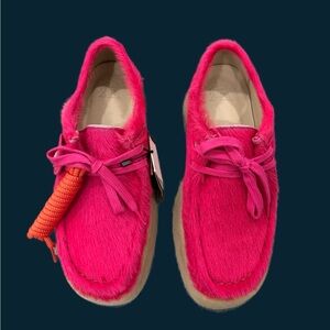 Clarks Hot Pink Faux-Fur Lace-Up Platform Boots